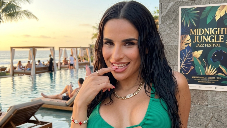 why did yulissa leave love island